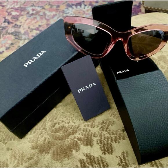 Pink/Black Prada Sunglasses In Original Box Fashionable Beach Pool Activities main image 4